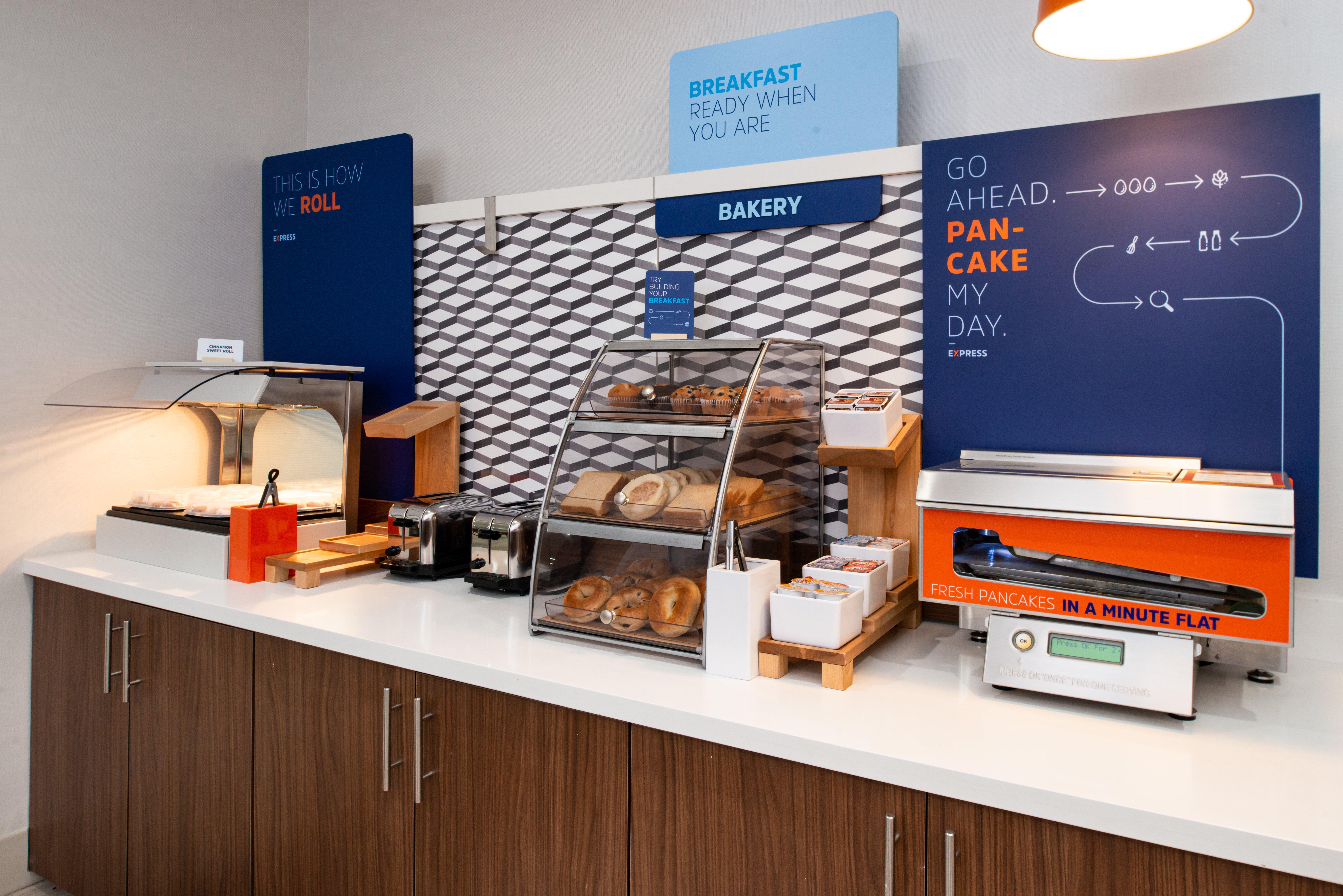 Holiday Inn Express Lodi By Ihg Exteriör bild