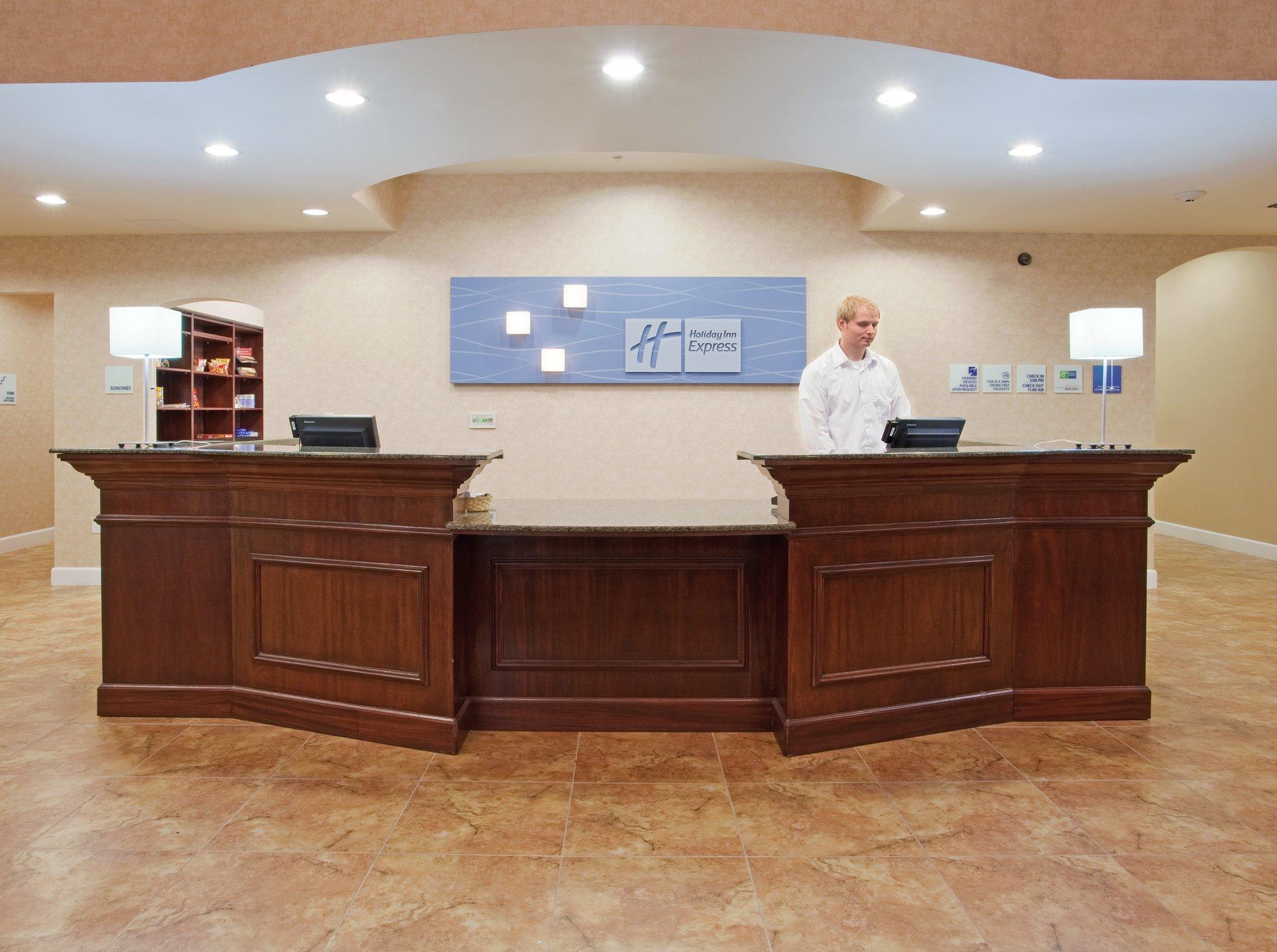 Holiday Inn Express Lodi By Ihg Exteriör bild