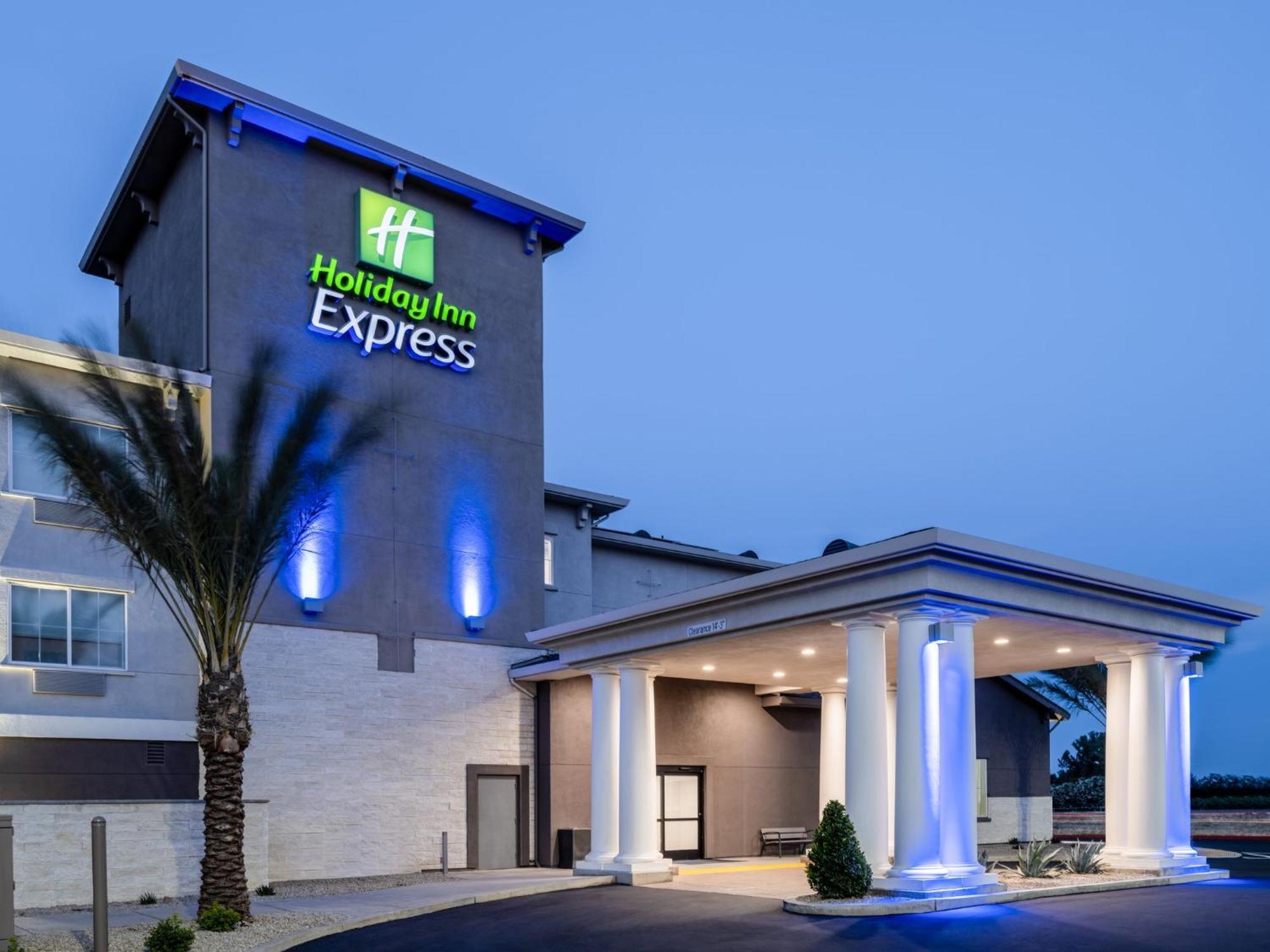 Holiday Inn Express Lodi By Ihg Exteriör bild
