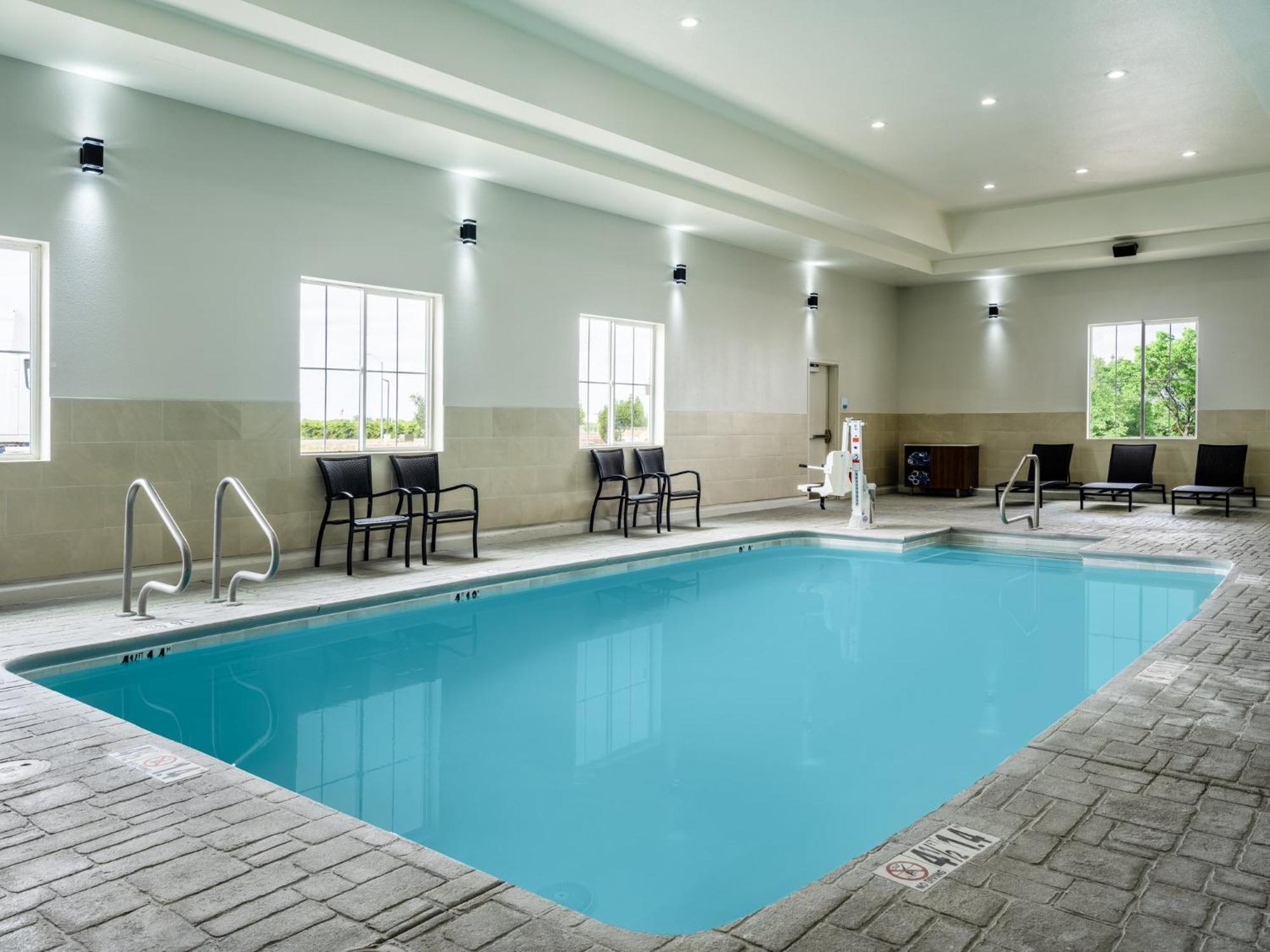 Holiday Inn Express Lodi By Ihg Exteriör bild